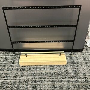 Earring organizer rack